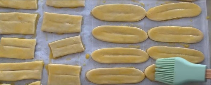 خمیر شیرینی زبان